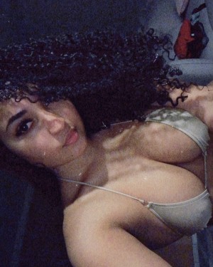 Melanadavids Photo #19