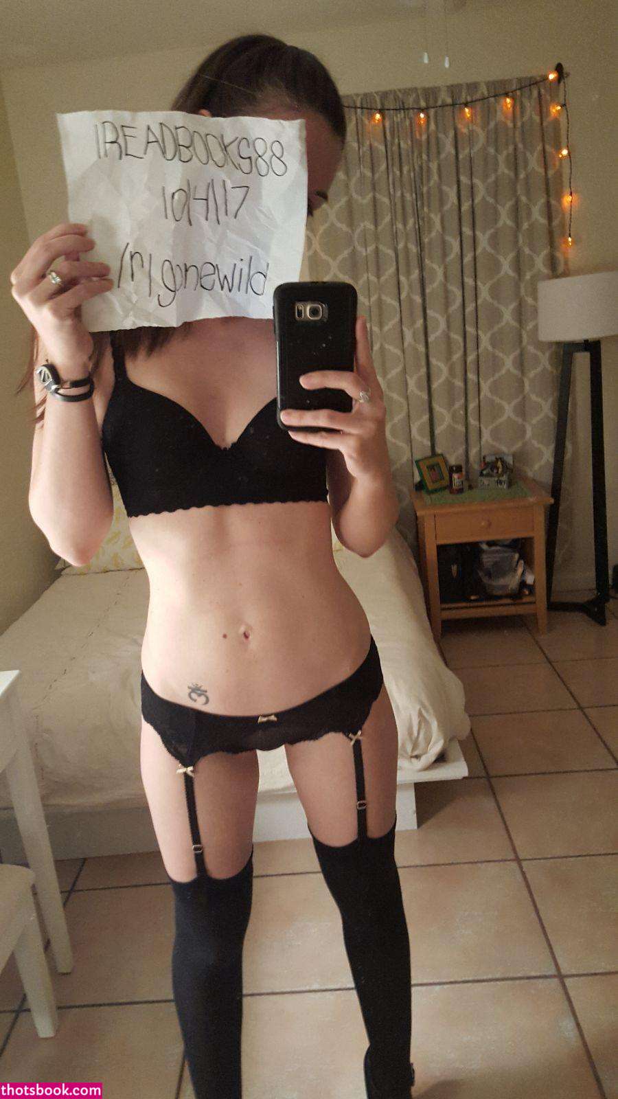 Ireadbooks88 Photo #30