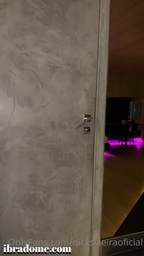 Nicks Vieira Post #6