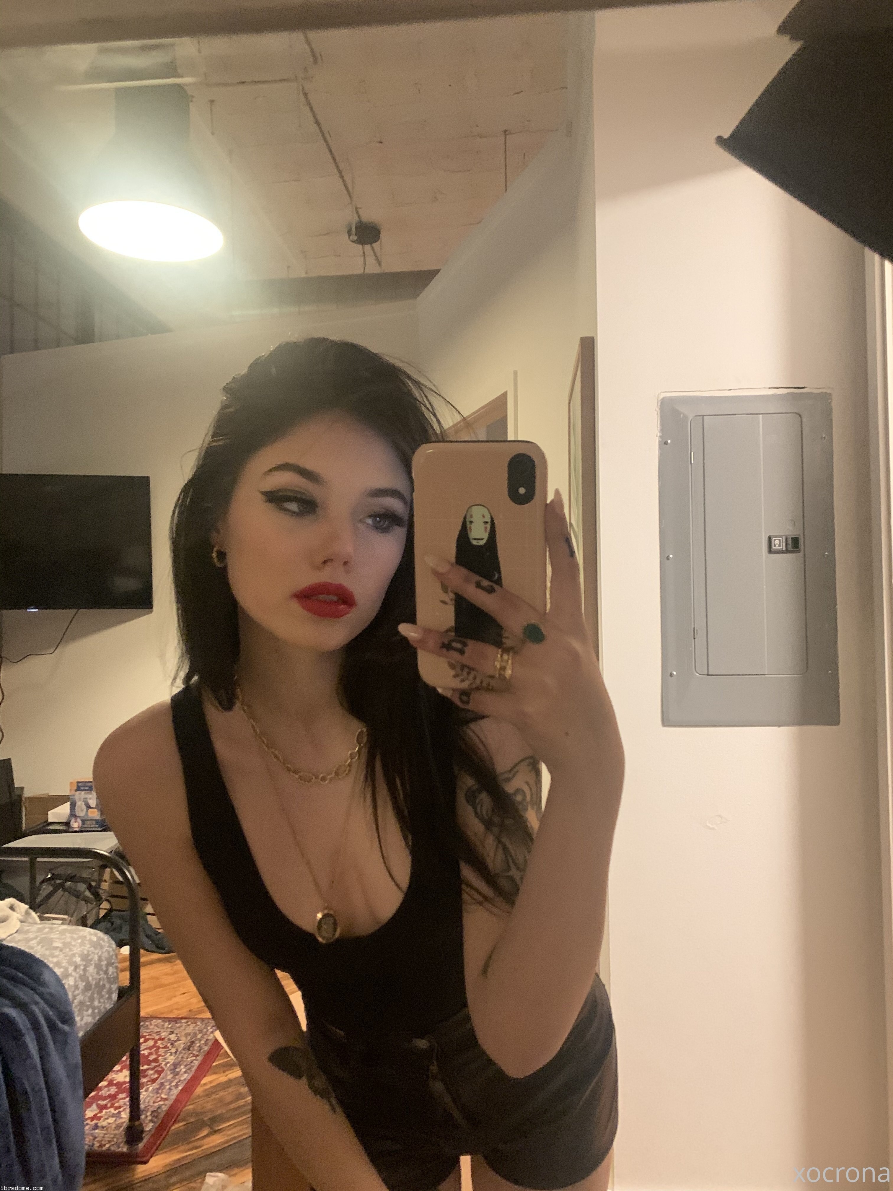 Claire Estabrook Photo #144