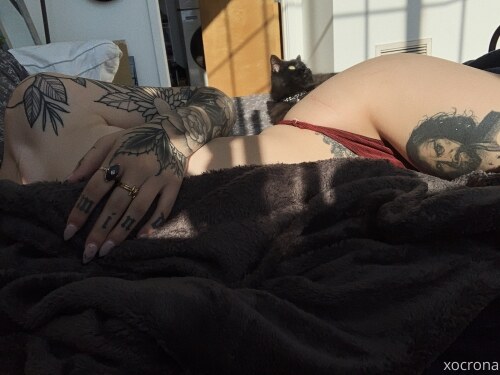 Claire Estabrook Photo #12