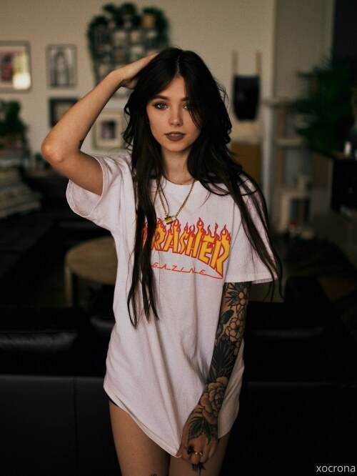 Claire Estabrook Photo #102