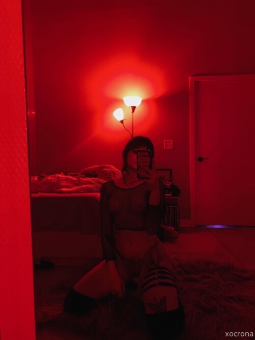 Claire Estabrook Photo #117