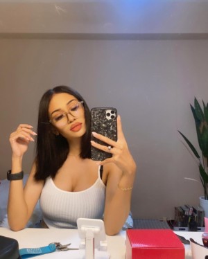 l3nny3melda Photo #3