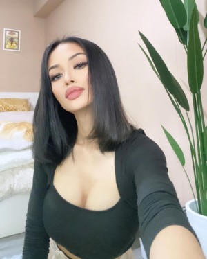 l3nny3melda Photo #4