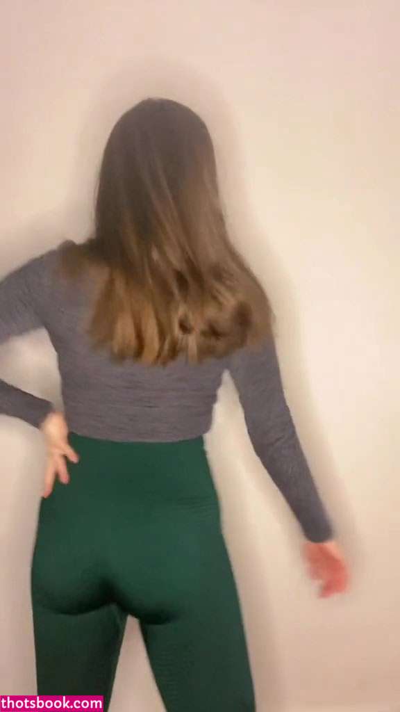 Nerdy Hans Photo #23