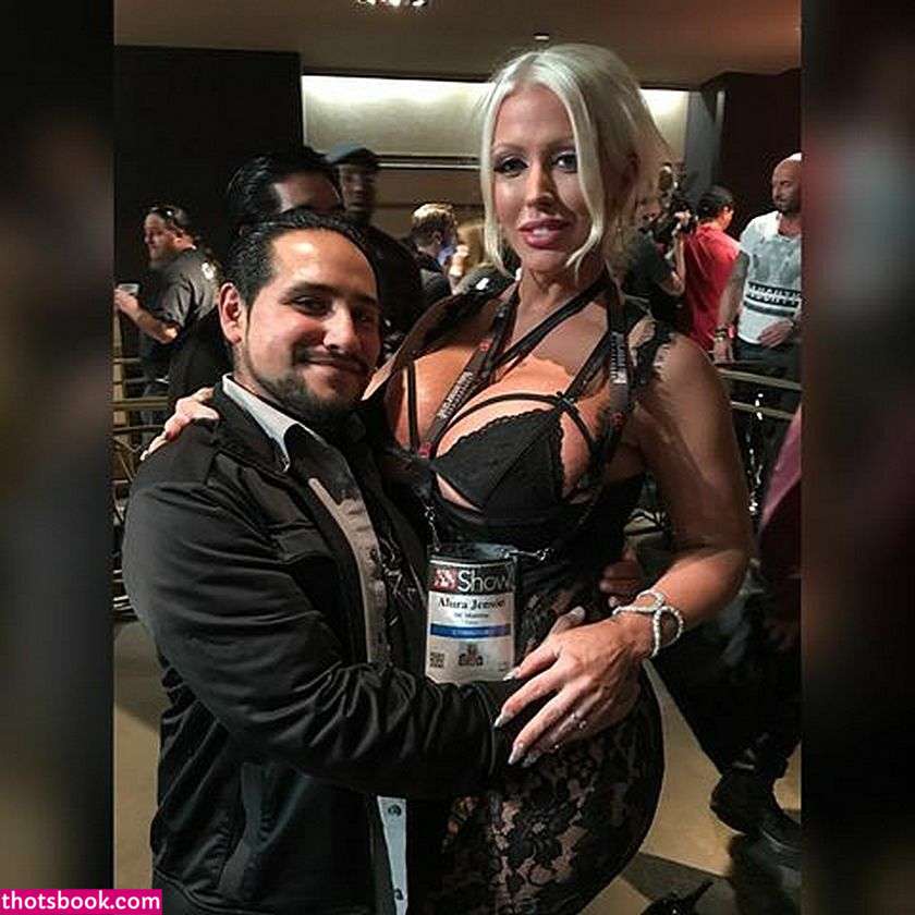 Alura Jenson Photo #24