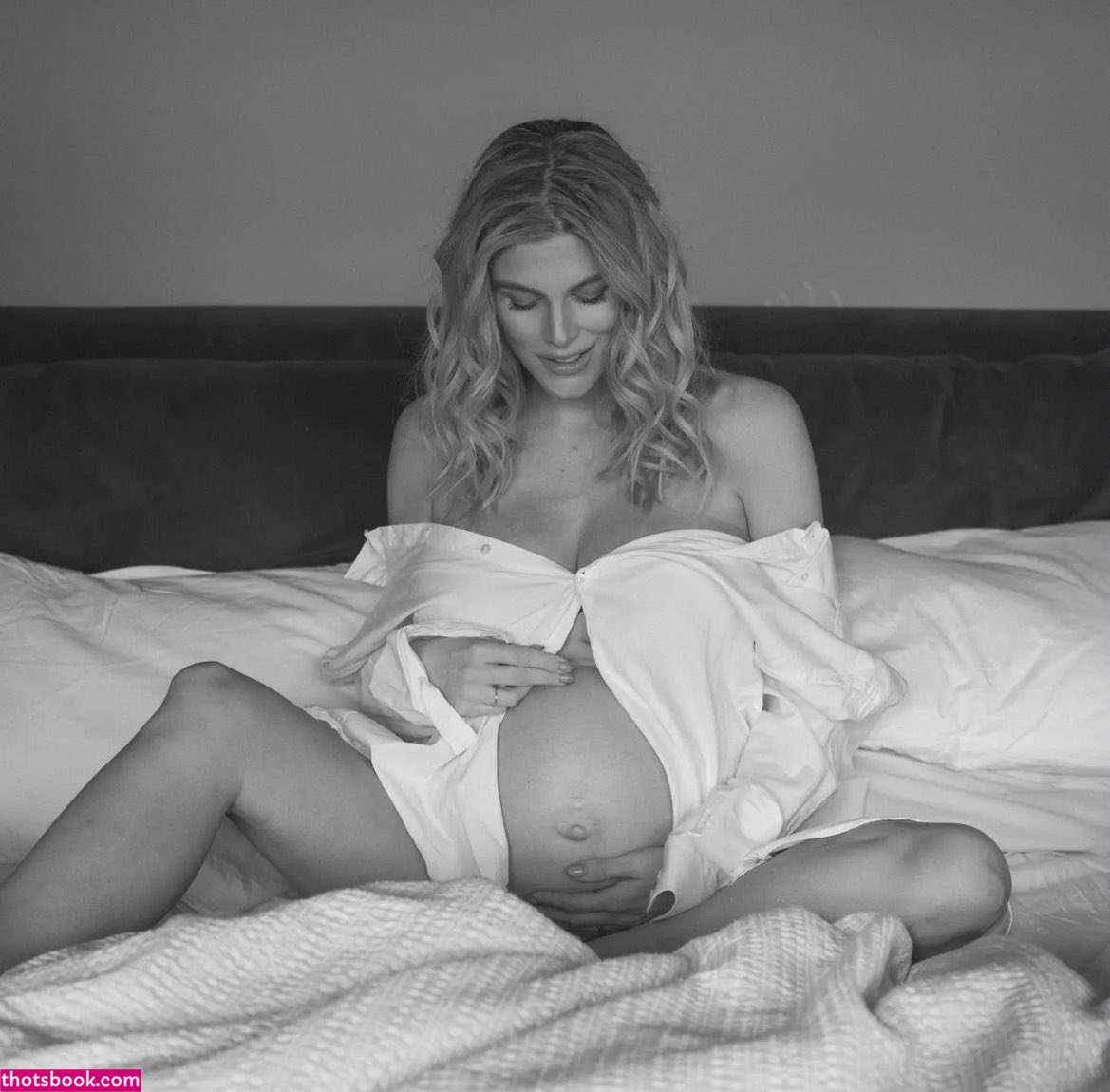 Ashley Louise James Photo #16