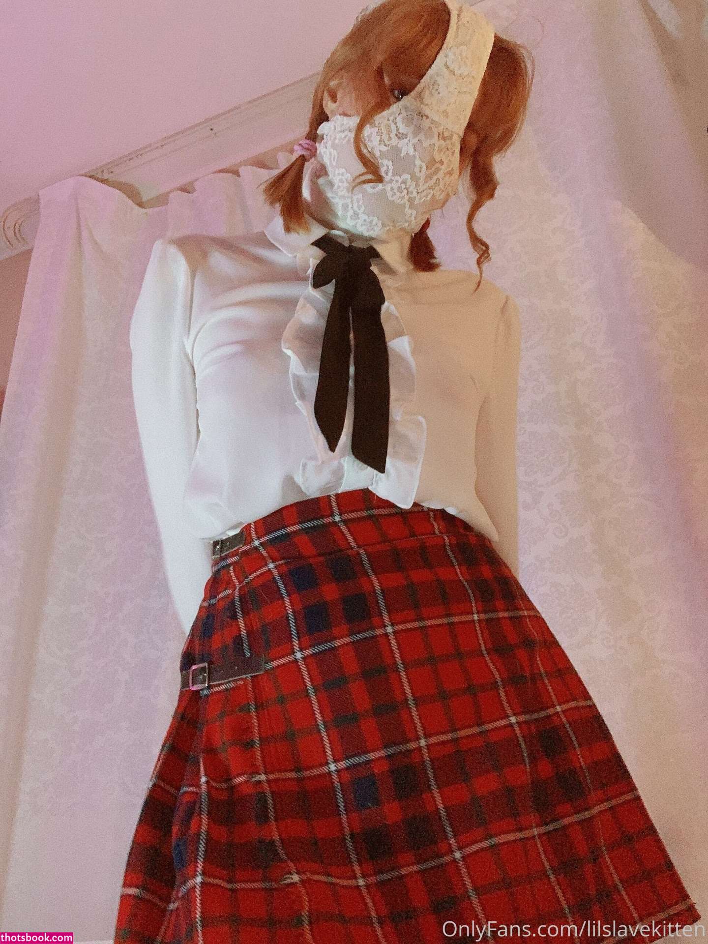 Lilslvkitten Photo #21