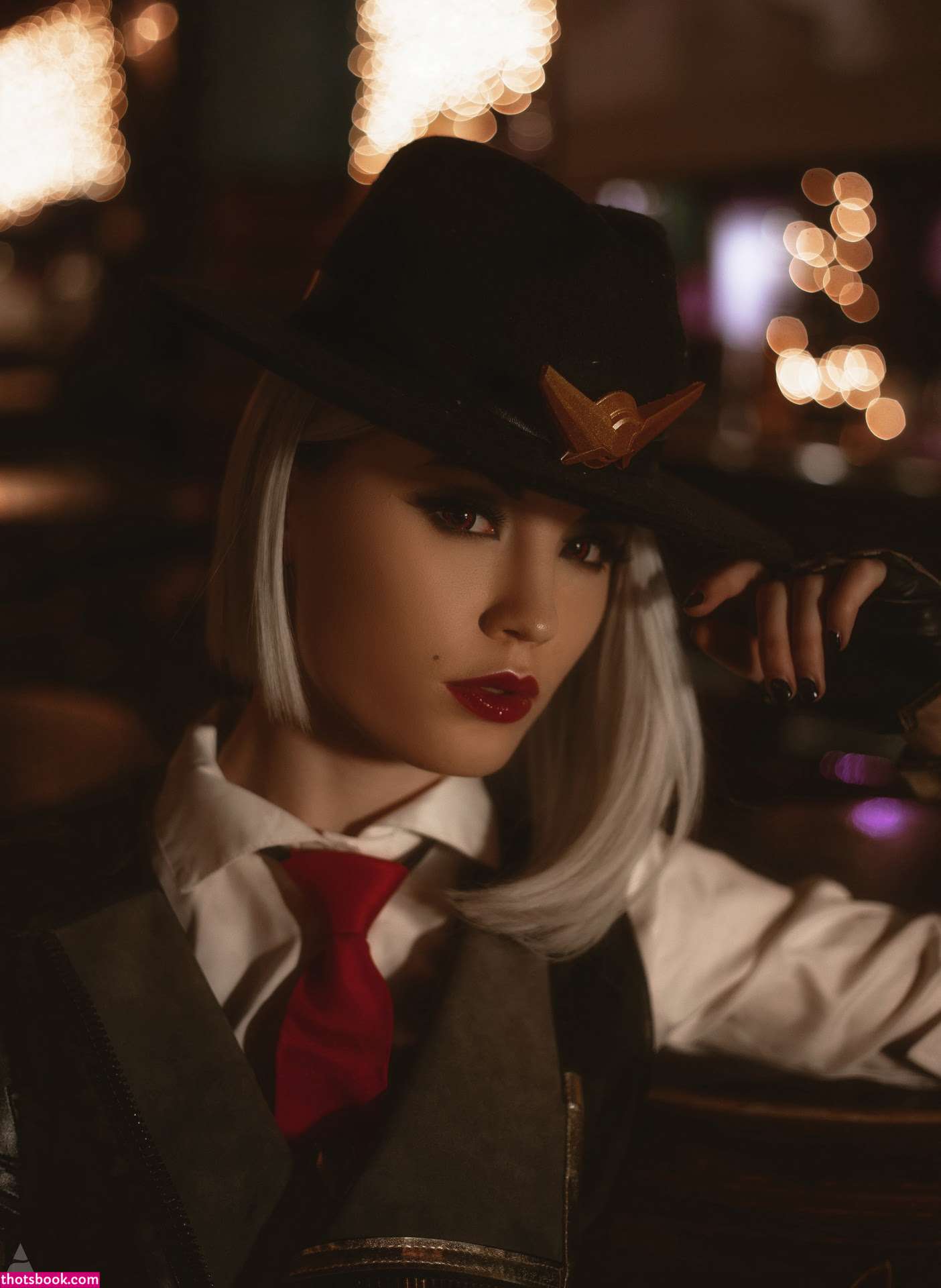 Lunaritie Photo #100