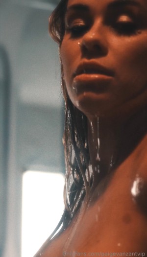 Paige Vanzant Photo #249