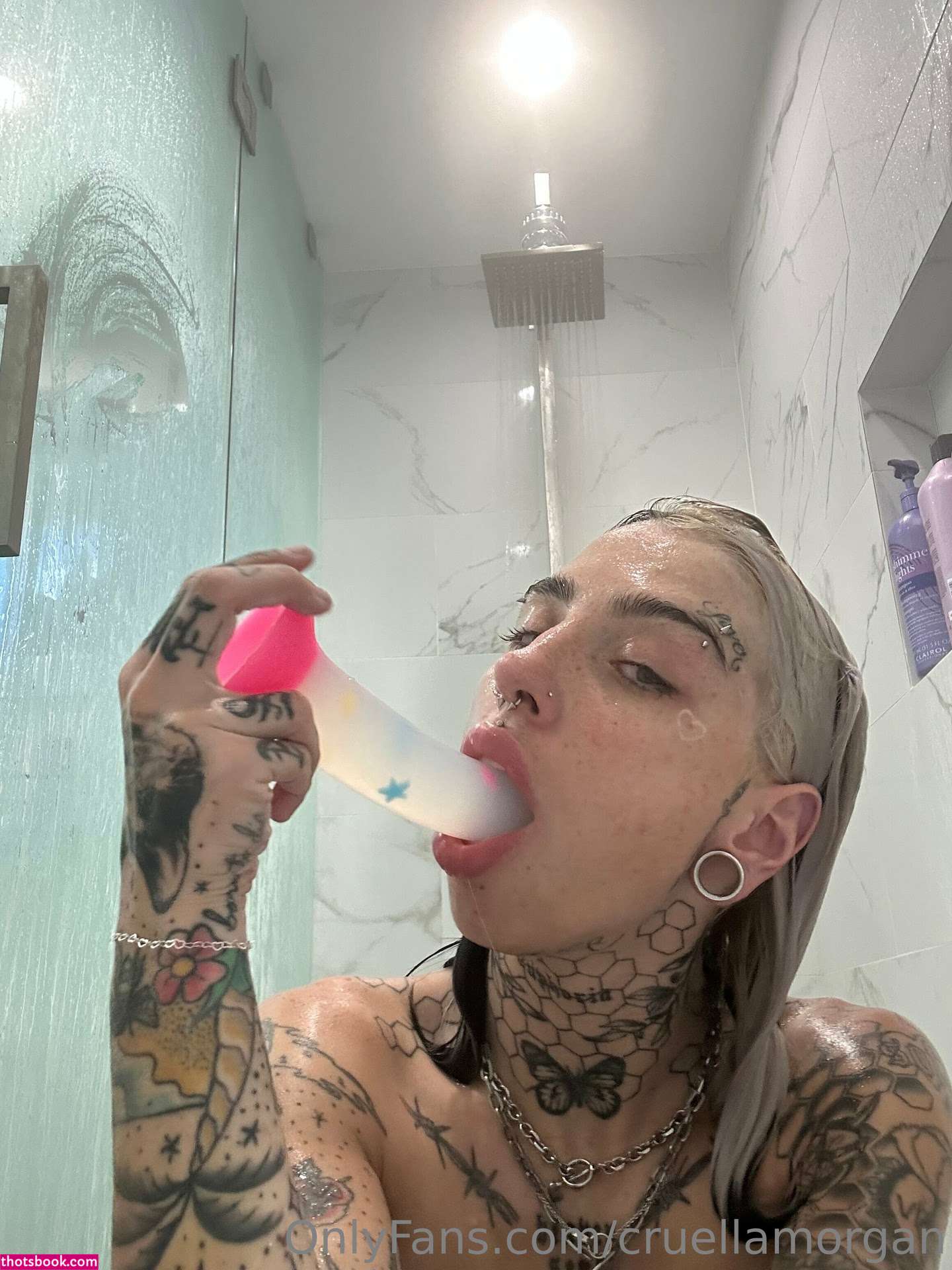 Cruellamorgan Photo #514