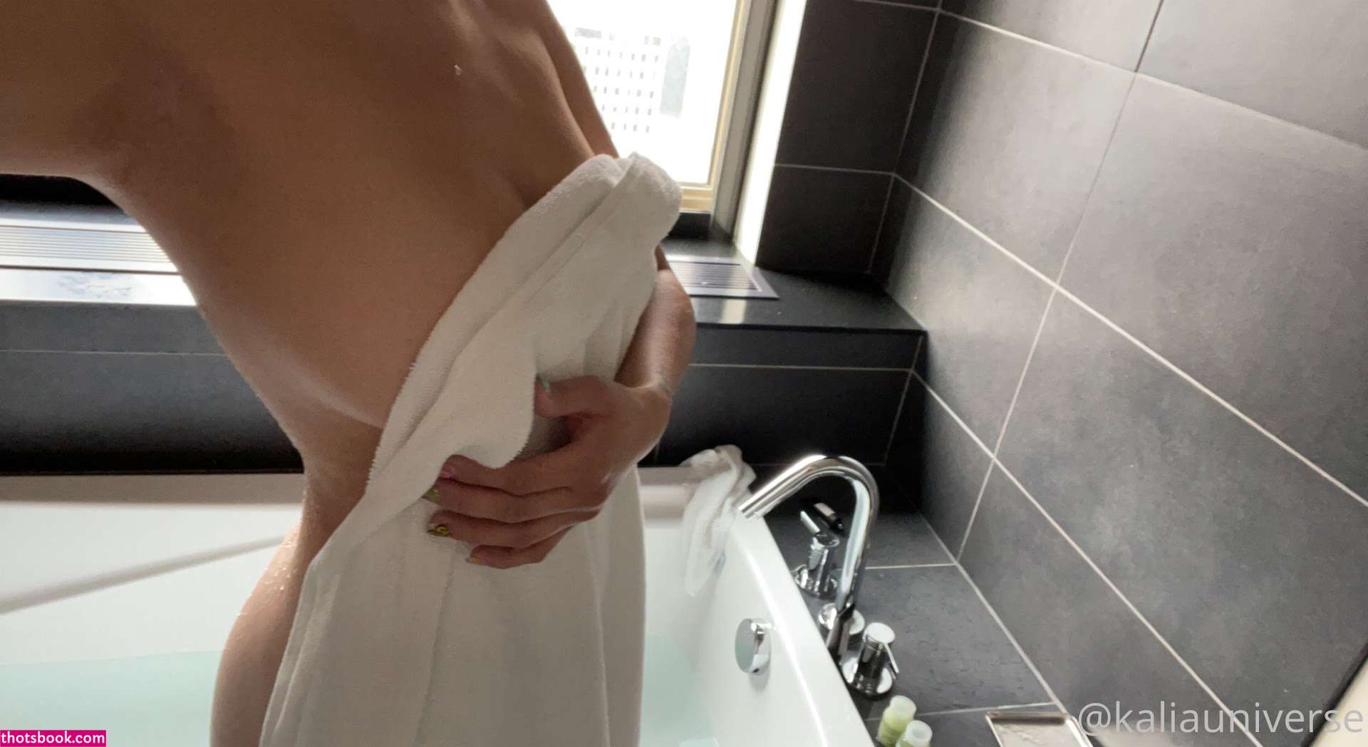 Ka Lia Universe Photo #7