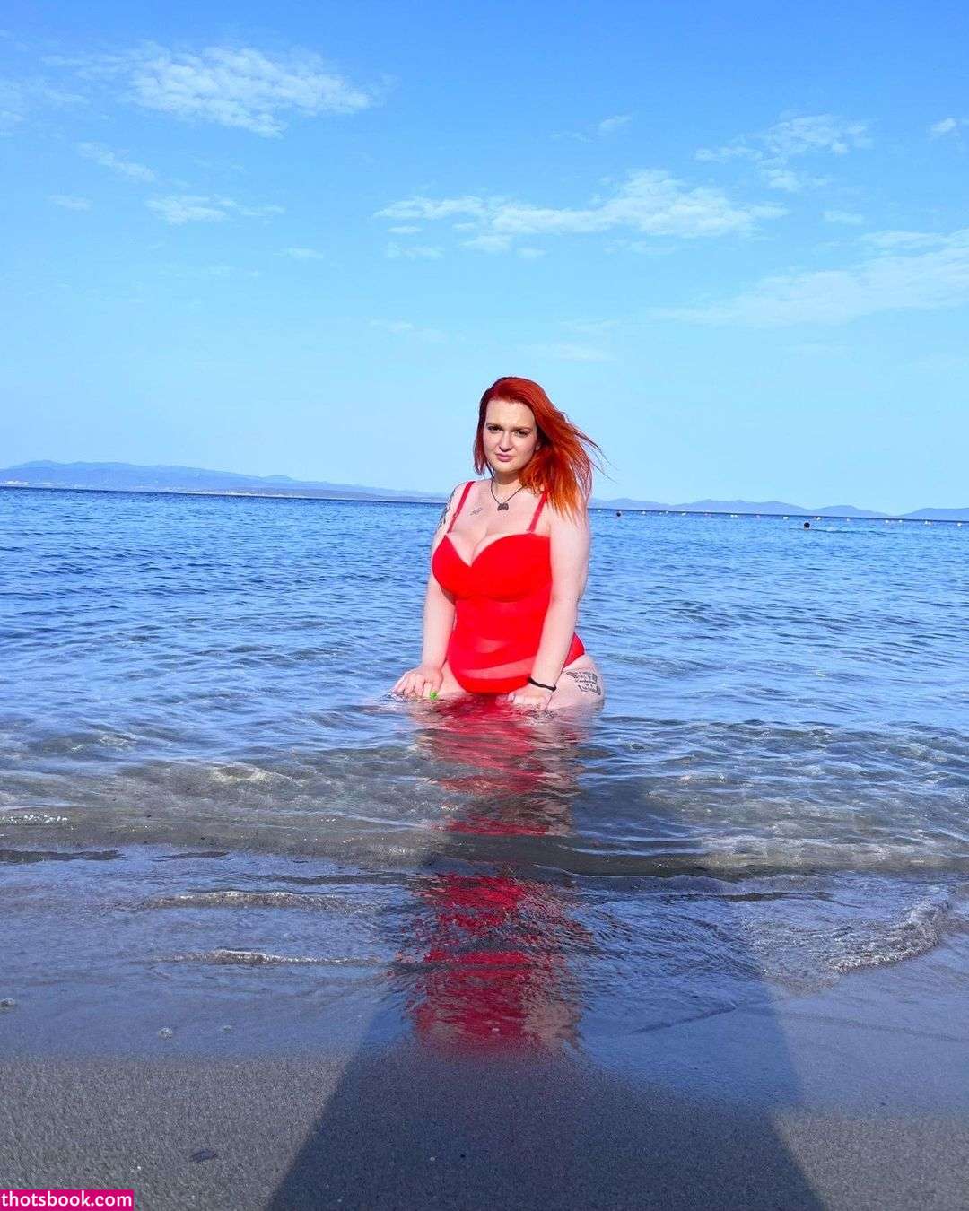 Hilary Ilariaa Photo #9