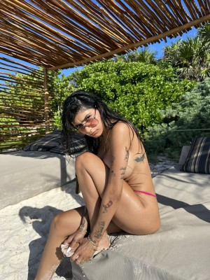 Mia Khalifa Photo #427