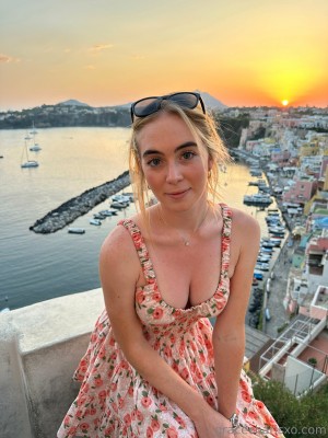 Grace Charis Photo #229