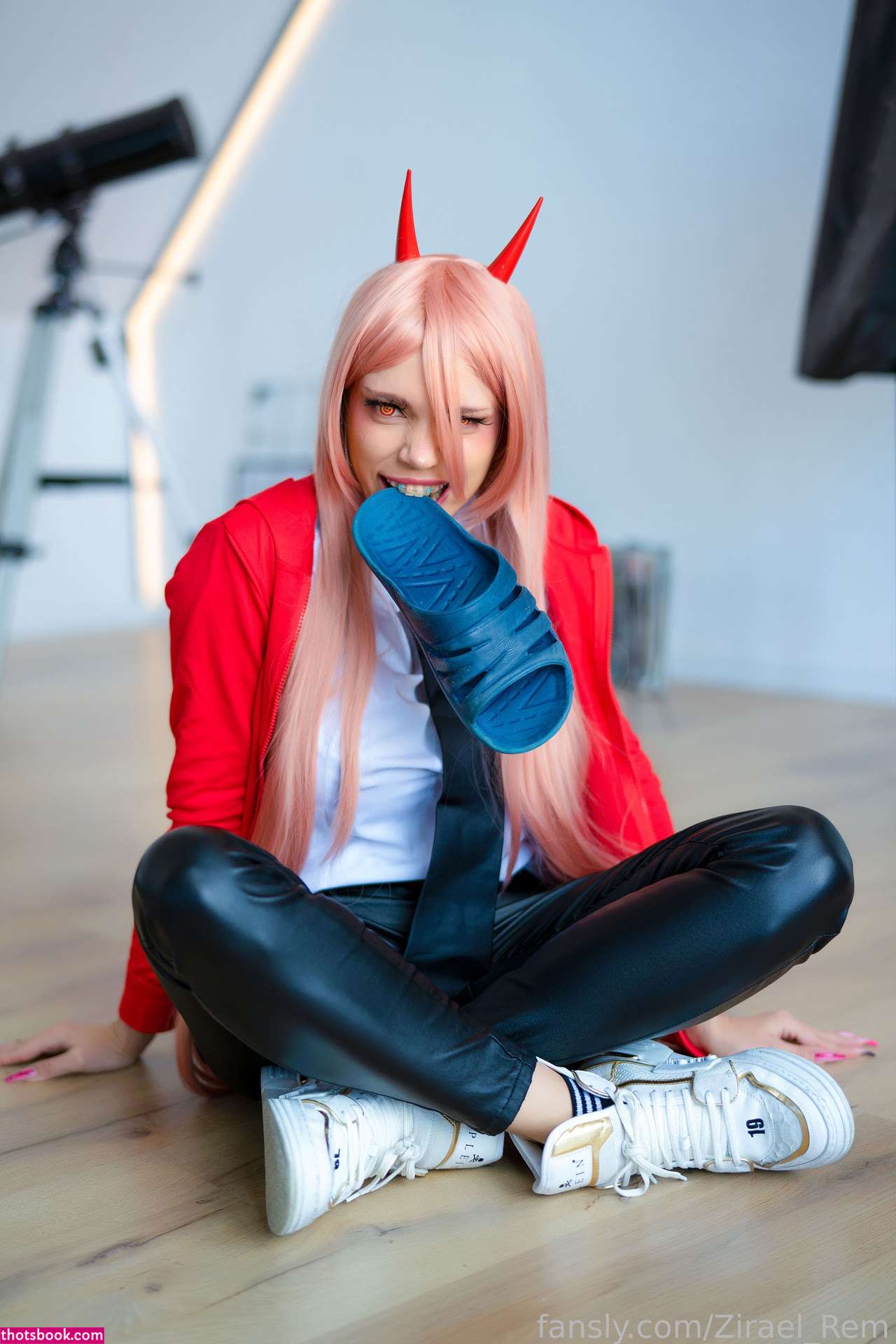 Ziraelrem Photo #248