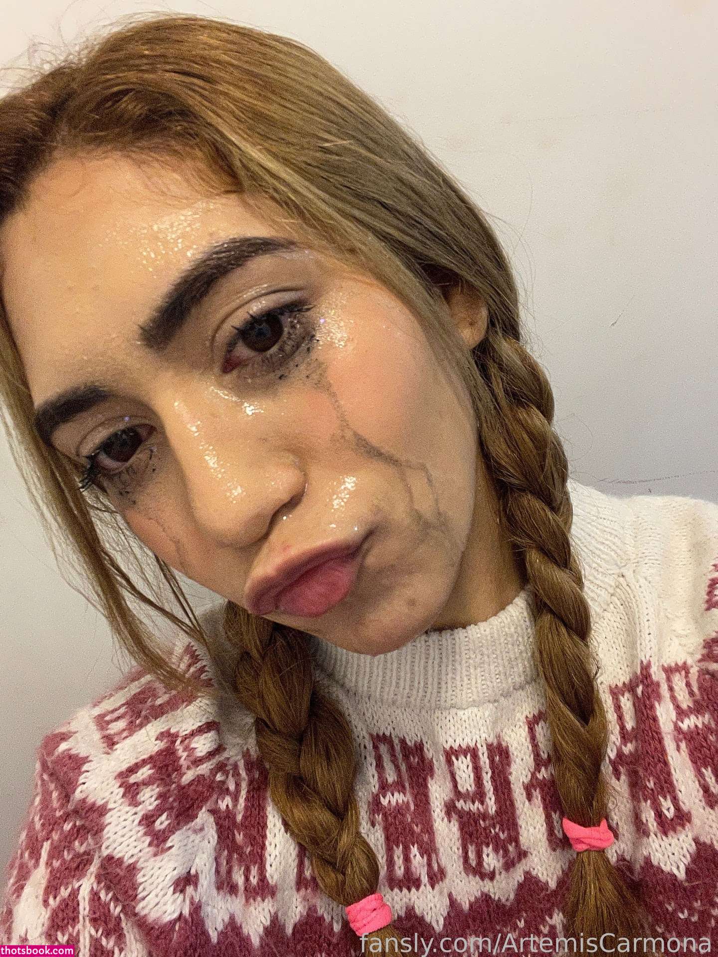 Artemis Carmona Photo #7