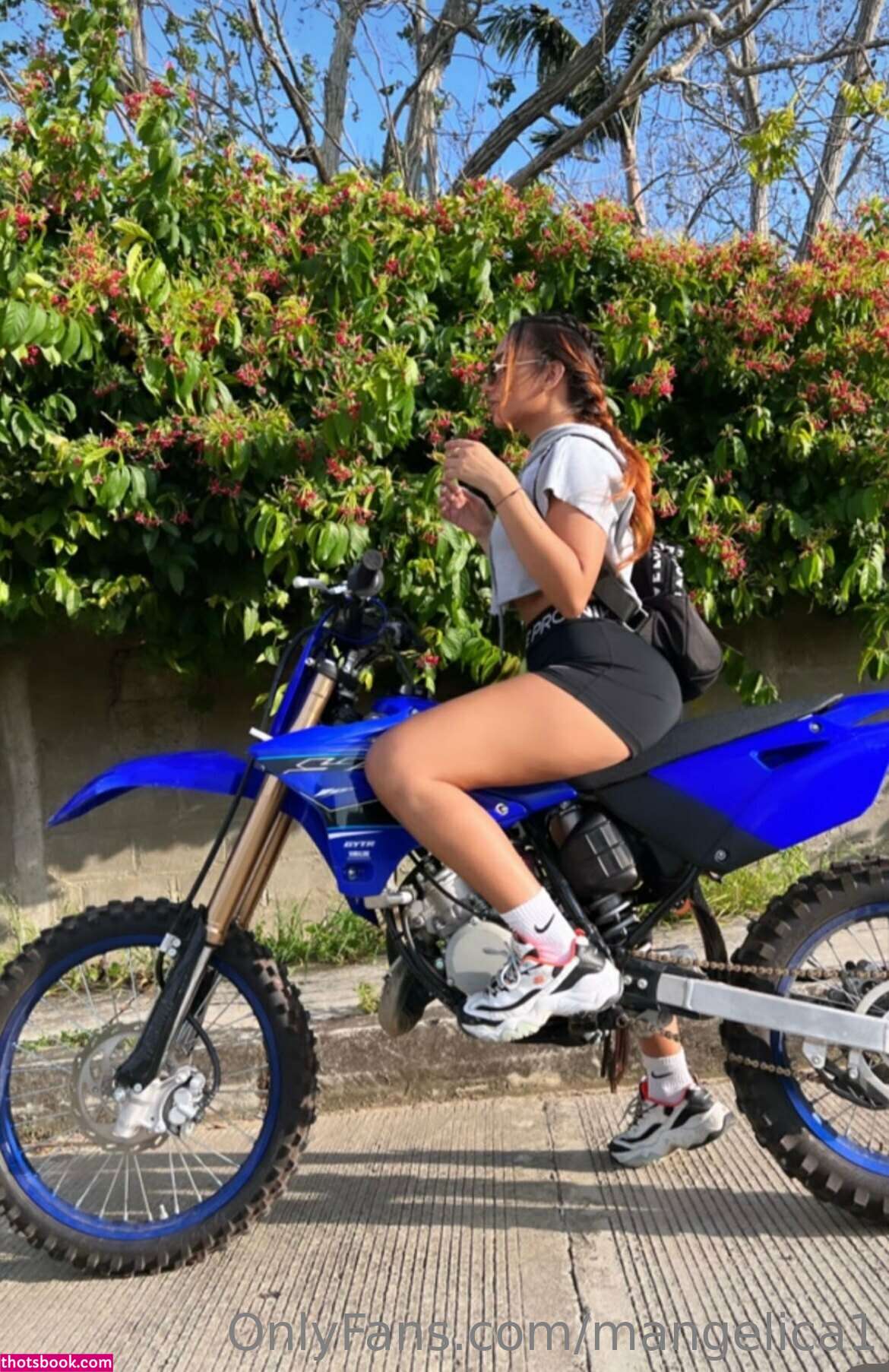 Cute Molly18 Photo #40