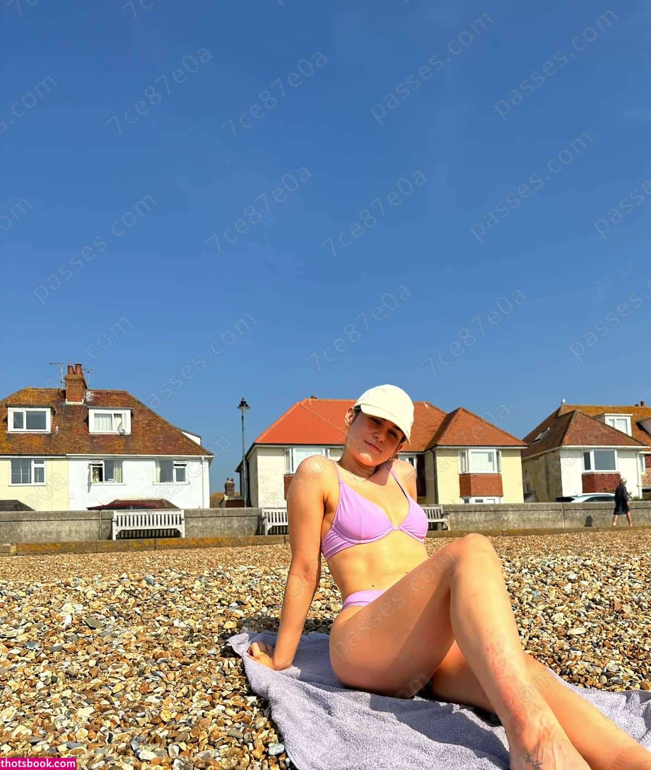 Shannon Langdon Photo #19