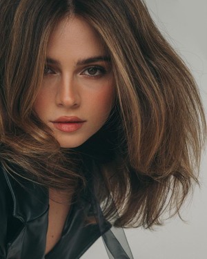 Jessy Hartel Photo #8