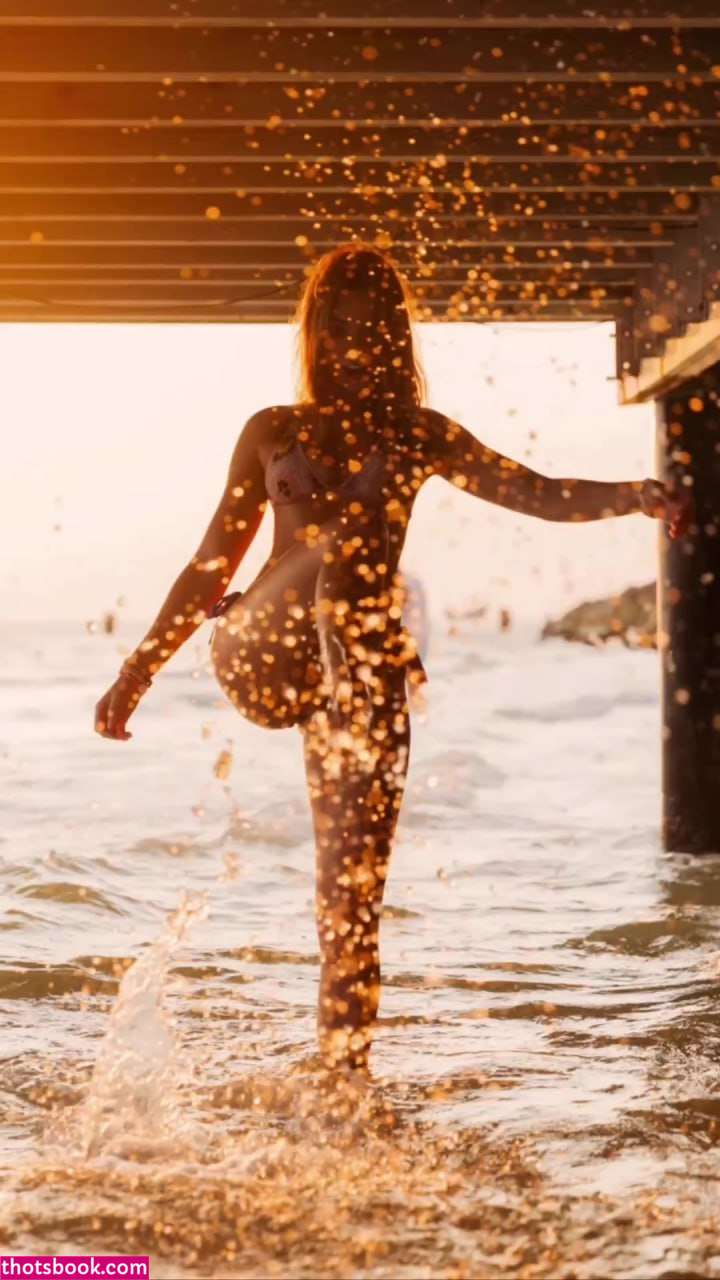 Makenzie Raine Photo #4