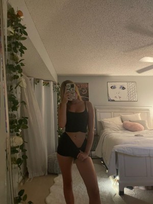 Makenzie Raine Photo #39