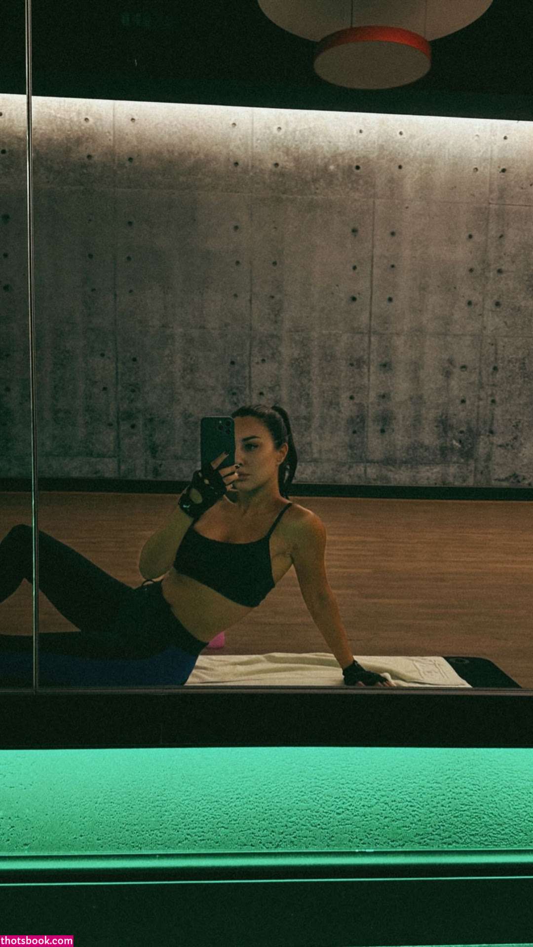 Sadaf Taherian Photo #8