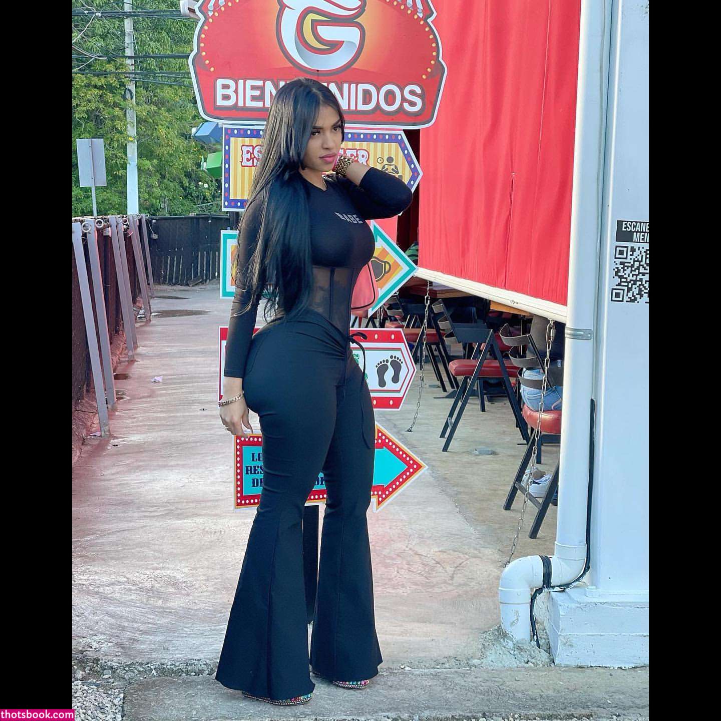 Yinett Baez Photo #2