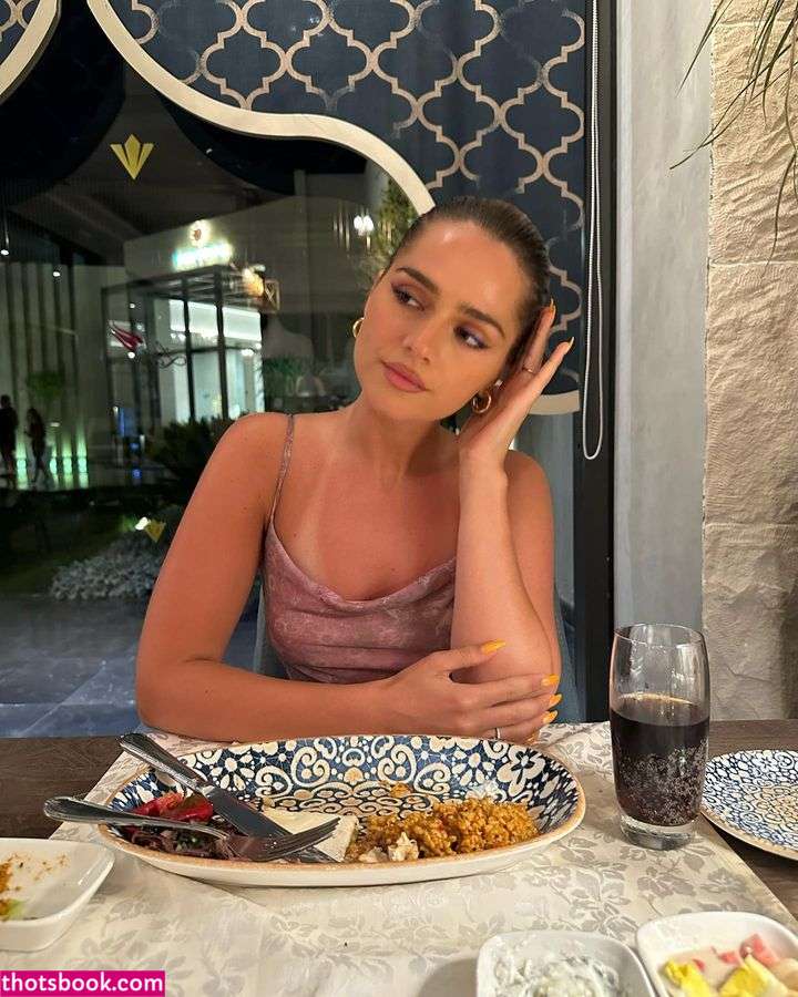 Jessy Hartel Photo #82