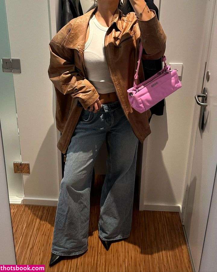 Jessy Hartel Photo #141