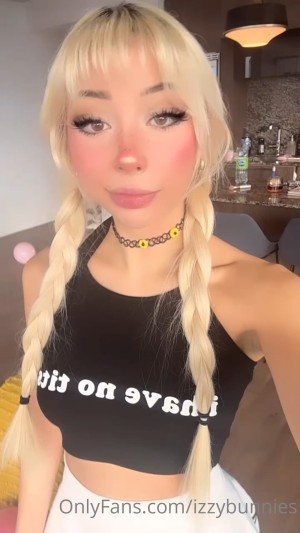Izzybunnies Video #321