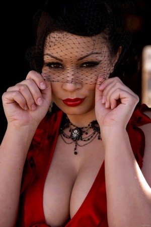 Aria Giovanni Photo #59