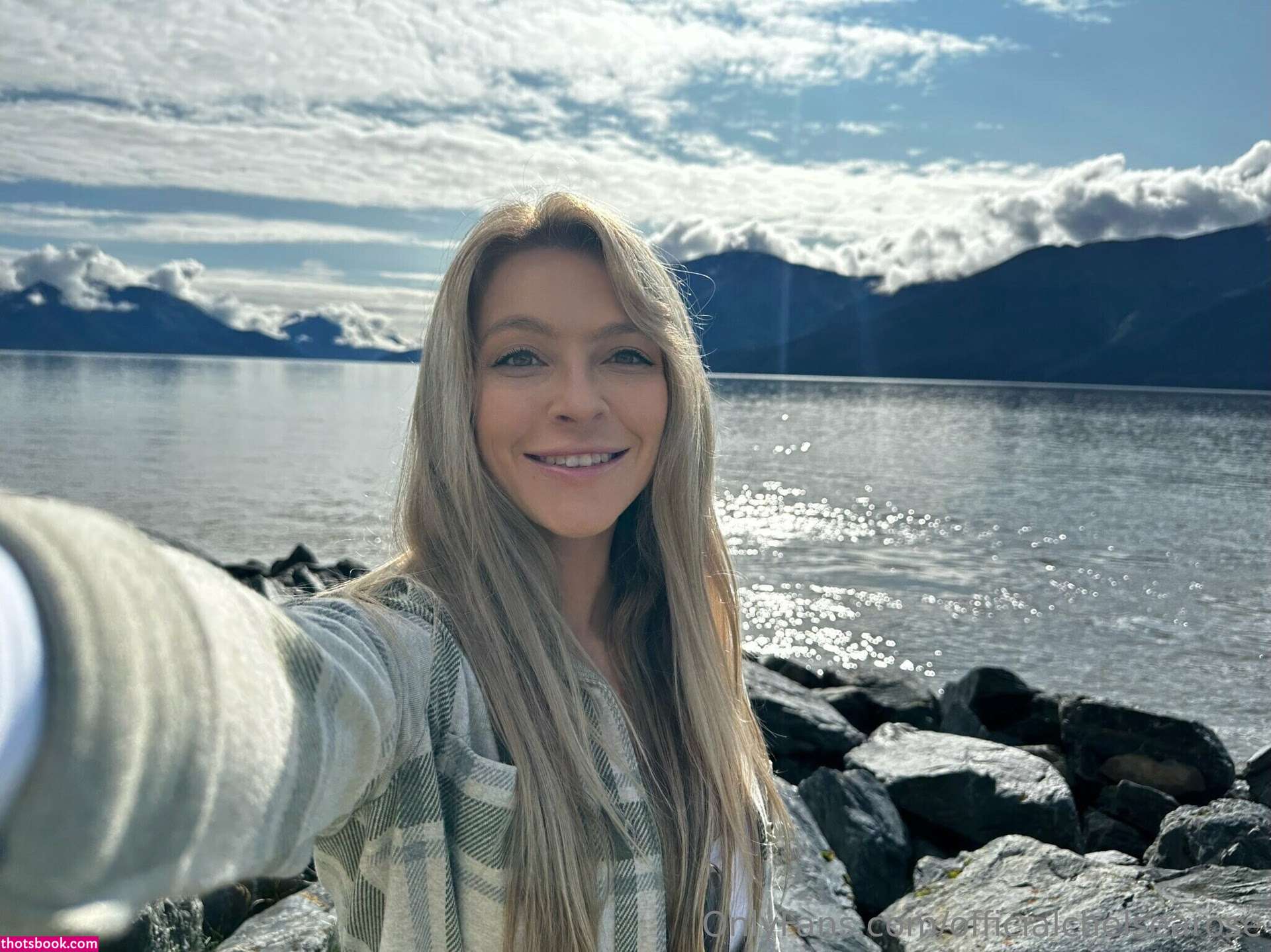 officialchelsearose Photo #21