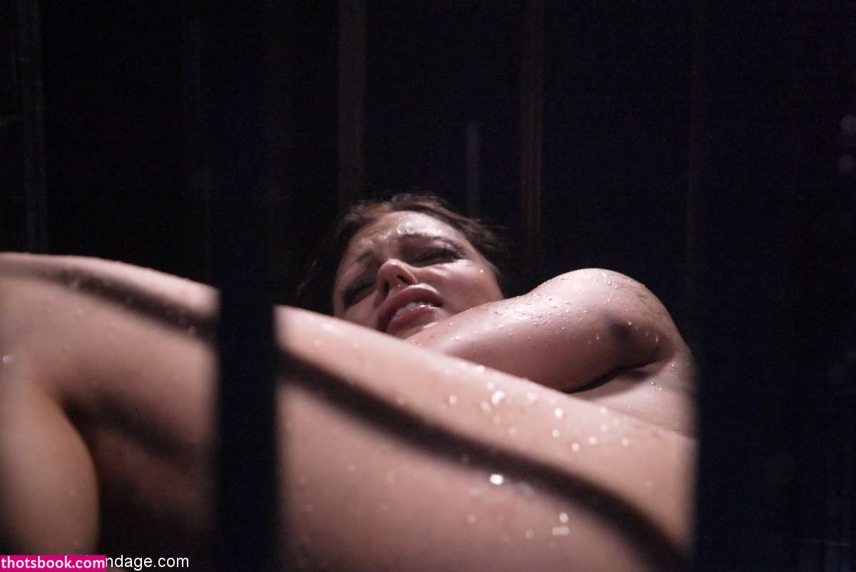 Aria Giovanni Photo #195