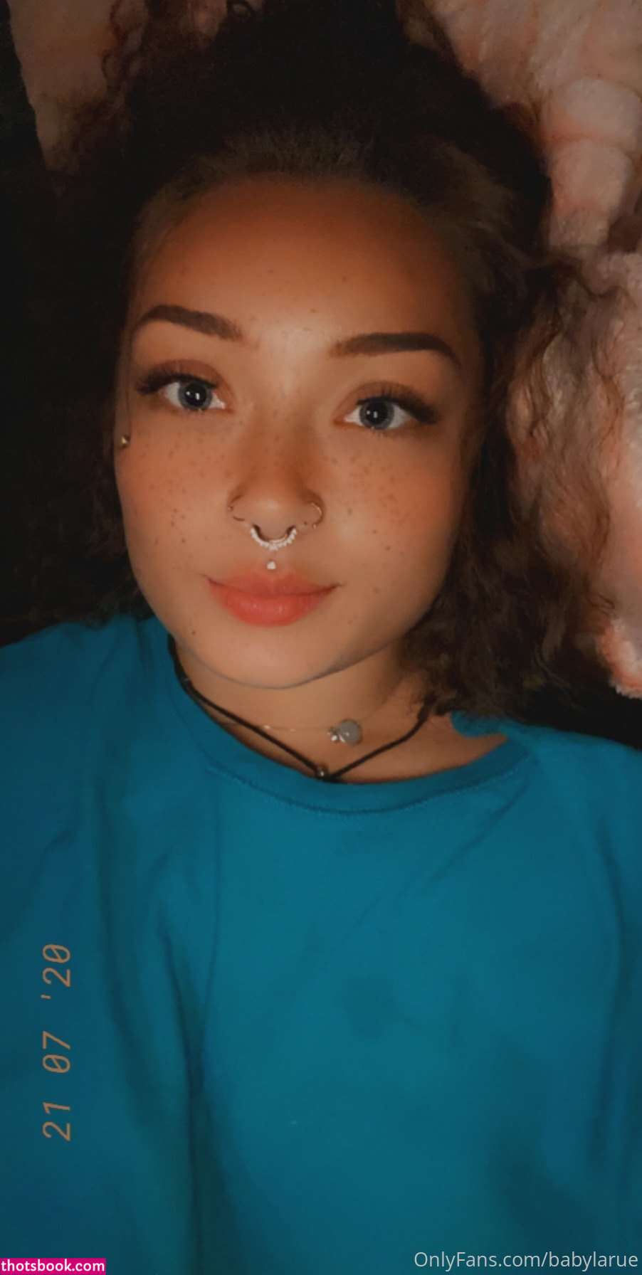 Luxurious Larue Photo #9