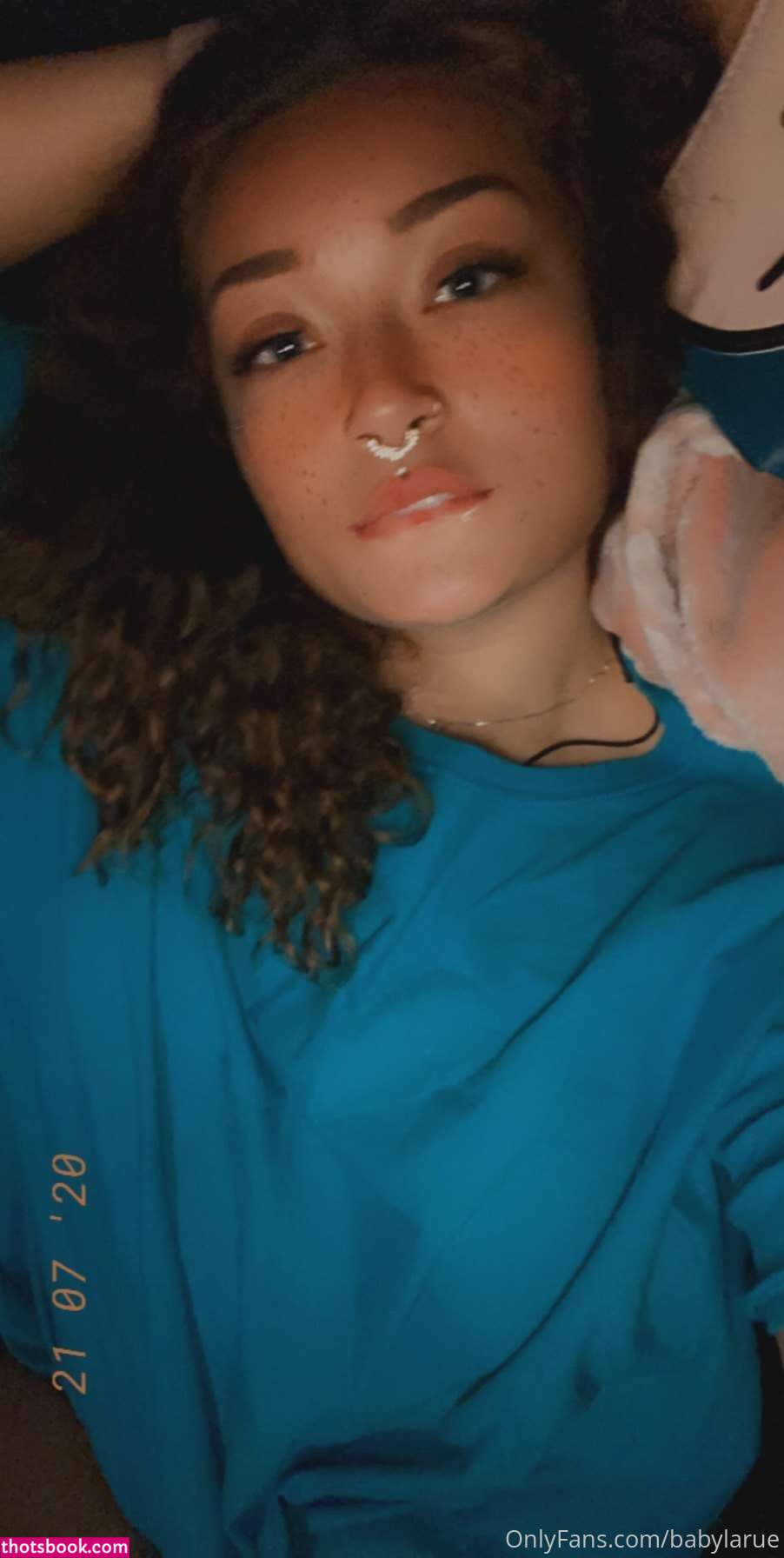 Luxurious Larue Photo #10