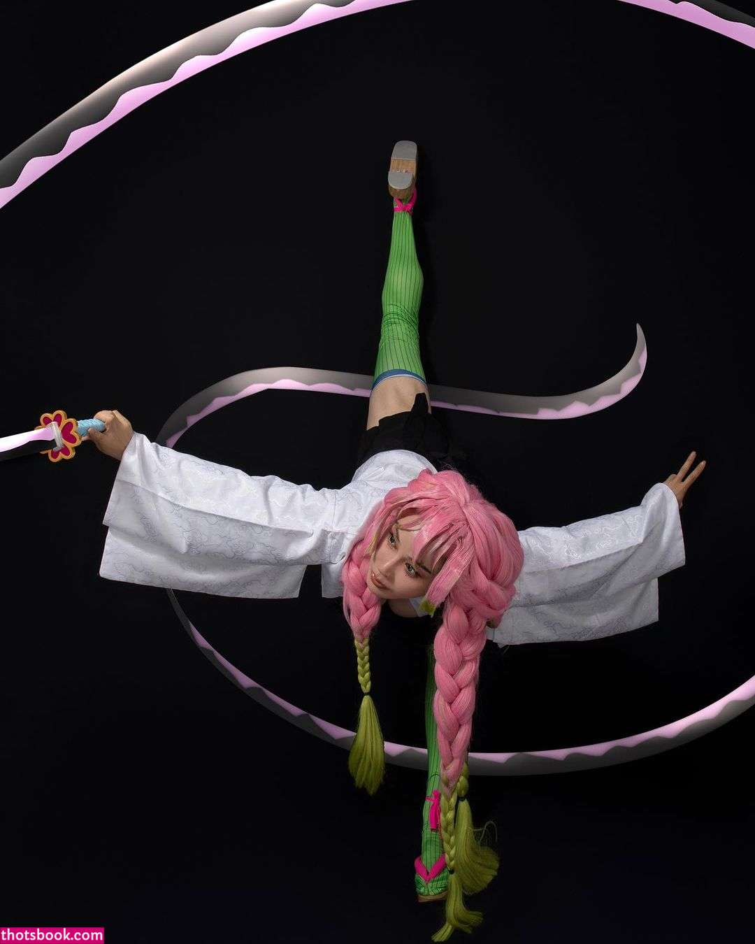 Yuan Herong Photo #21