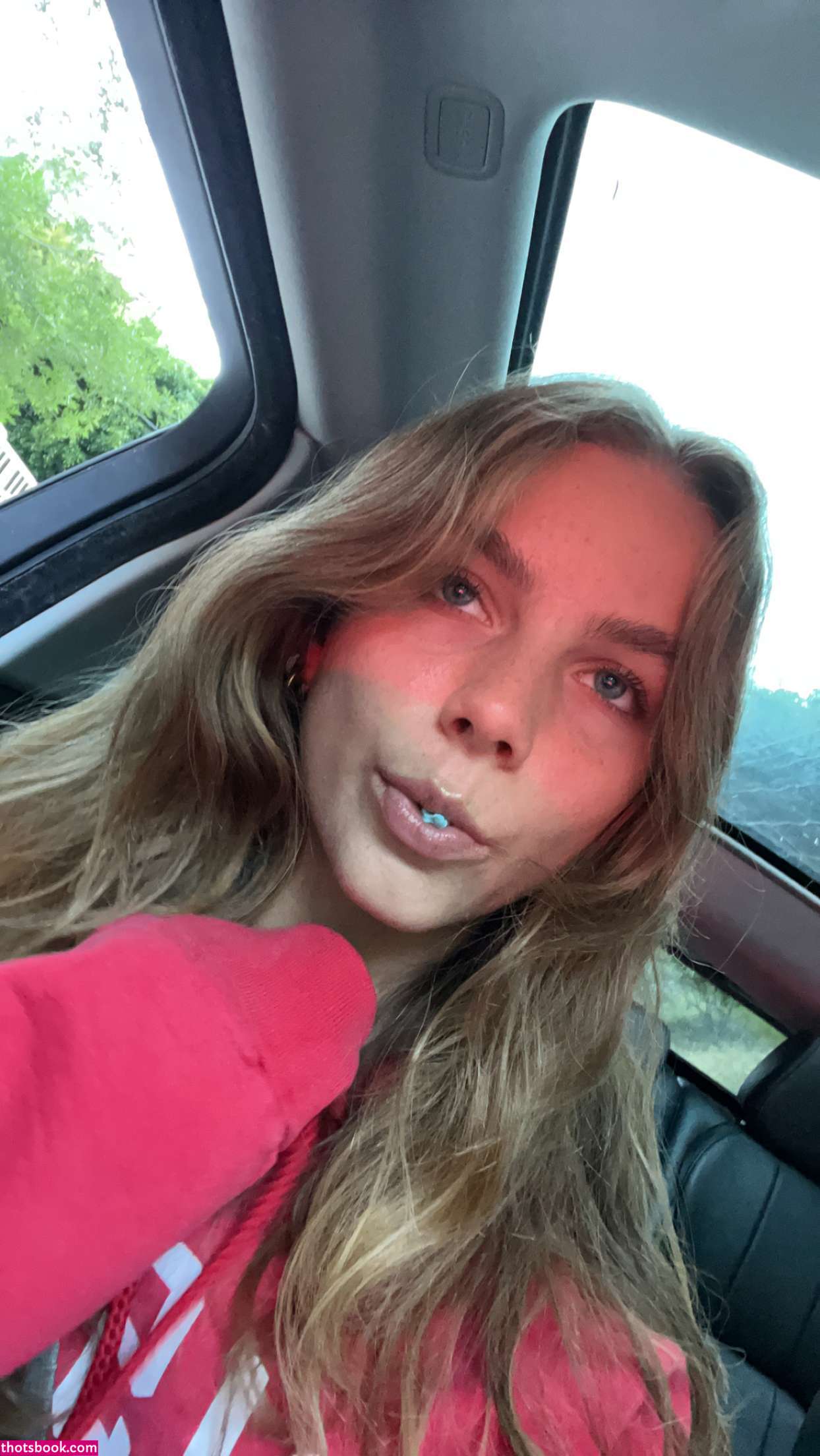 Anna Shumate Photo #33