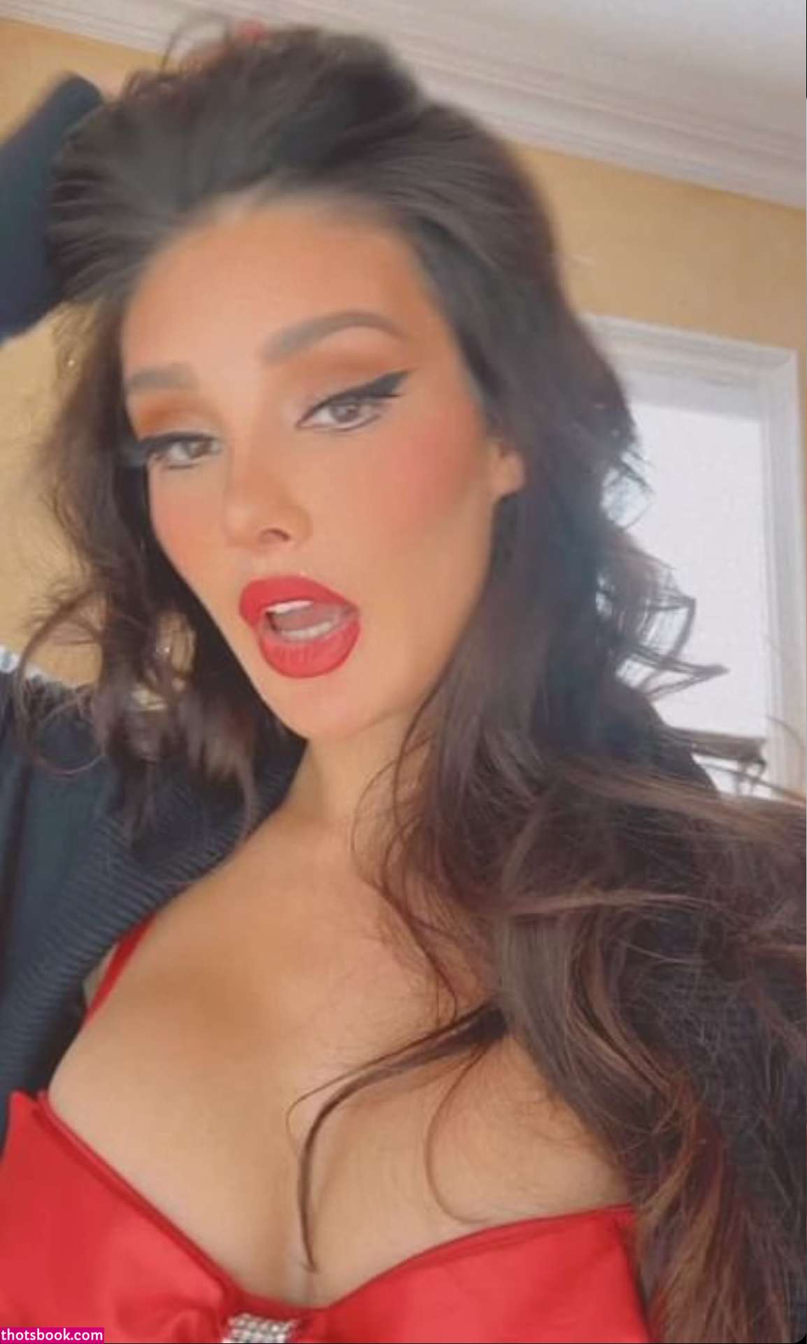 Natalie Gibson Photo #68