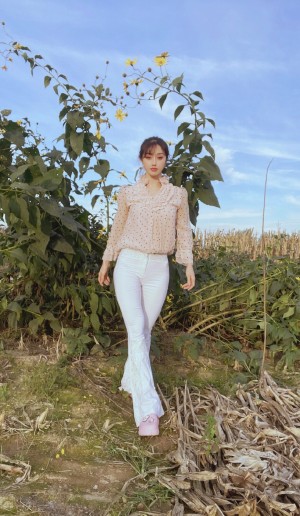 Yuan Herong Photo #83