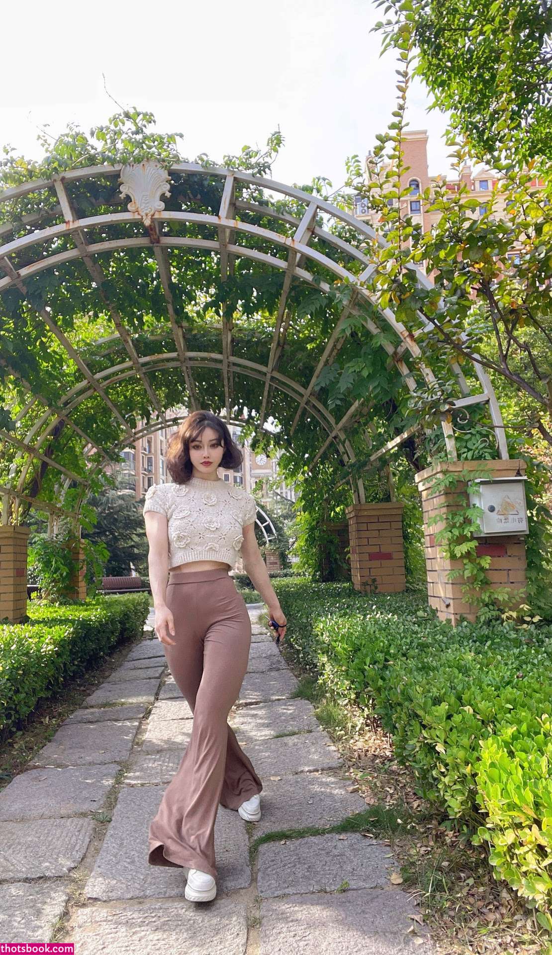 Yuan Herong Photo #84