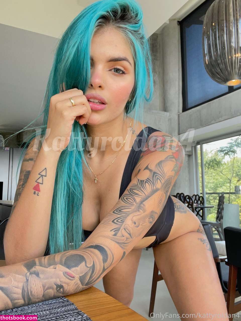 Katty Roldan Photo #1