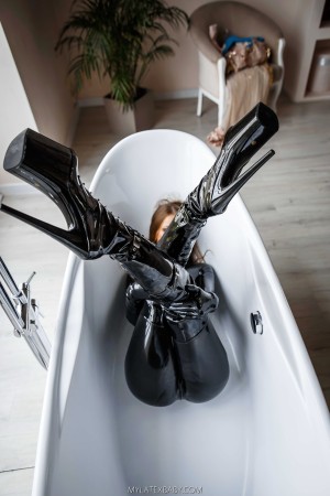 mylatexbaby Photo #47