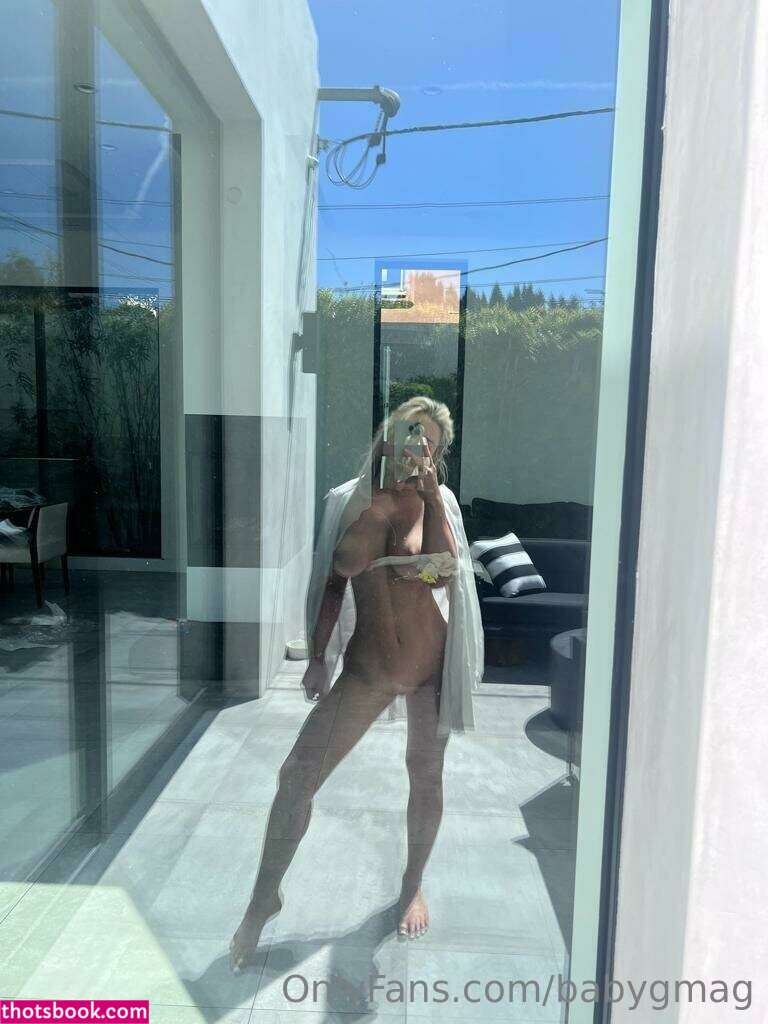 Stefanie Gurzanski Photo #104