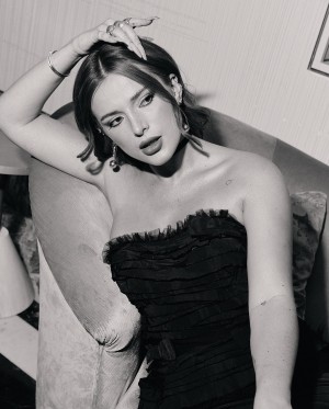 Bella Thorne Photo #225