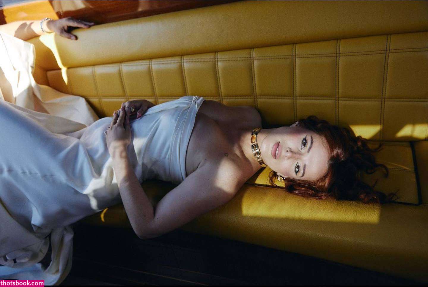 Bella Thorne Photo #249