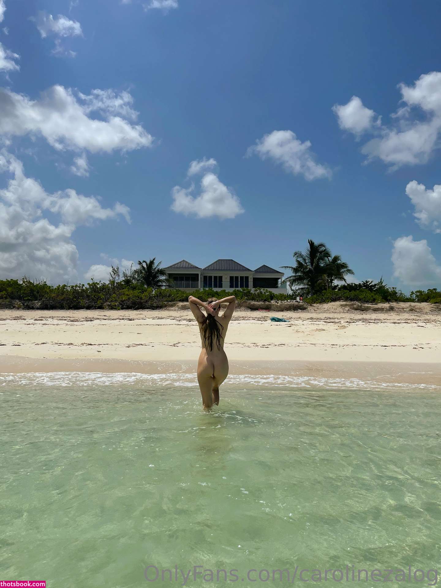 Caroline Zalog Photo #945