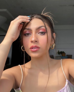 Alondra Delgado Photo #19