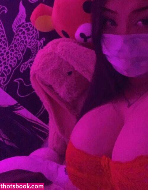 cwuddlemeplz Photo #5